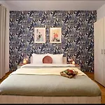 Fluidity - Refined 2br Retreat In Center * Bucharest