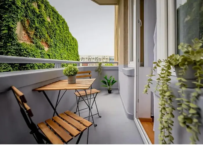 아파트 Fluidity - Refined 2br Retreat In Center