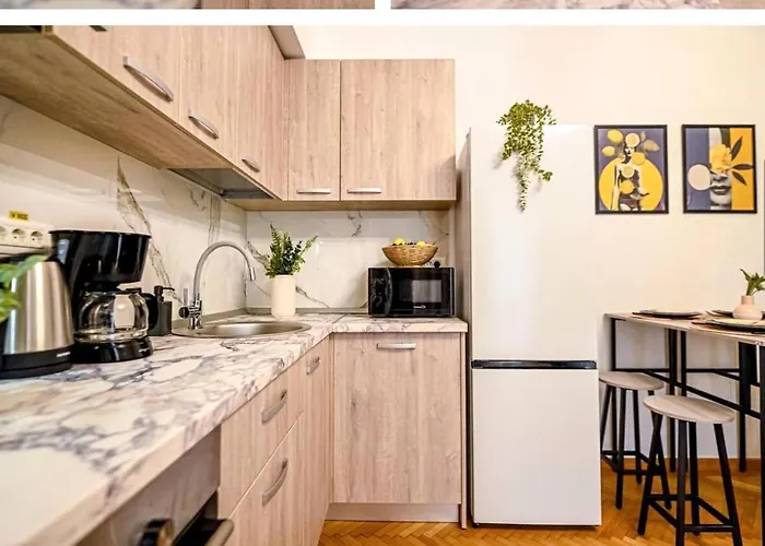 Fluidity - Refined 2br Retreat In Center 아파트